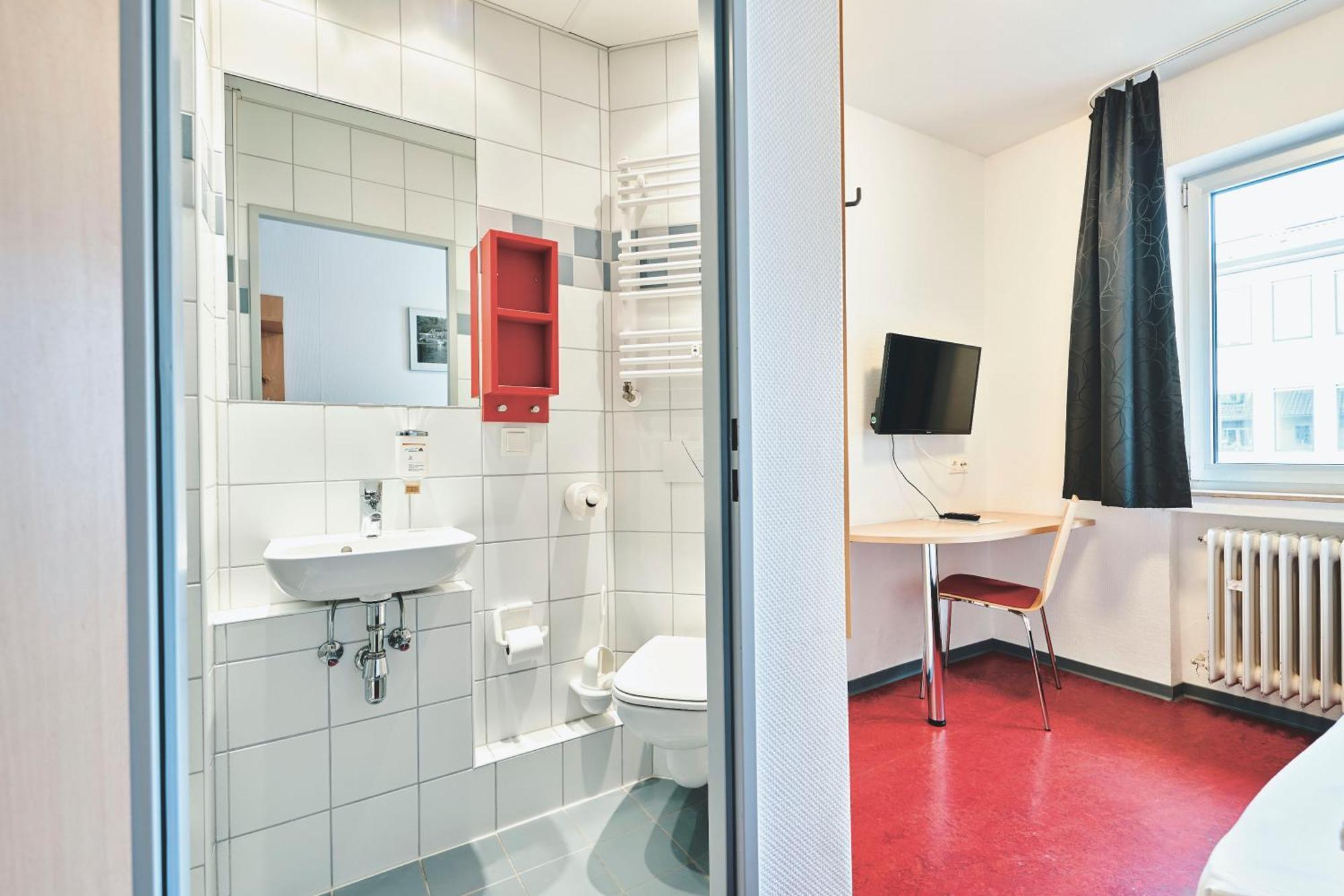 Djh Jugendgaestehaus Adolph Kolping Dortmund Luaran gambar