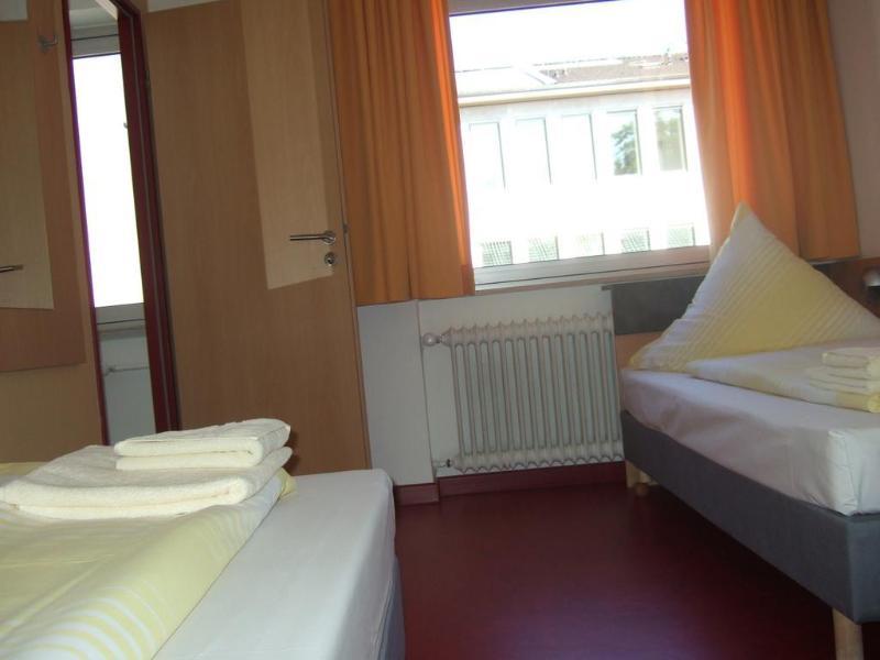 Djh Jugendgaestehaus Adolph Kolping Dortmund Luaran gambar