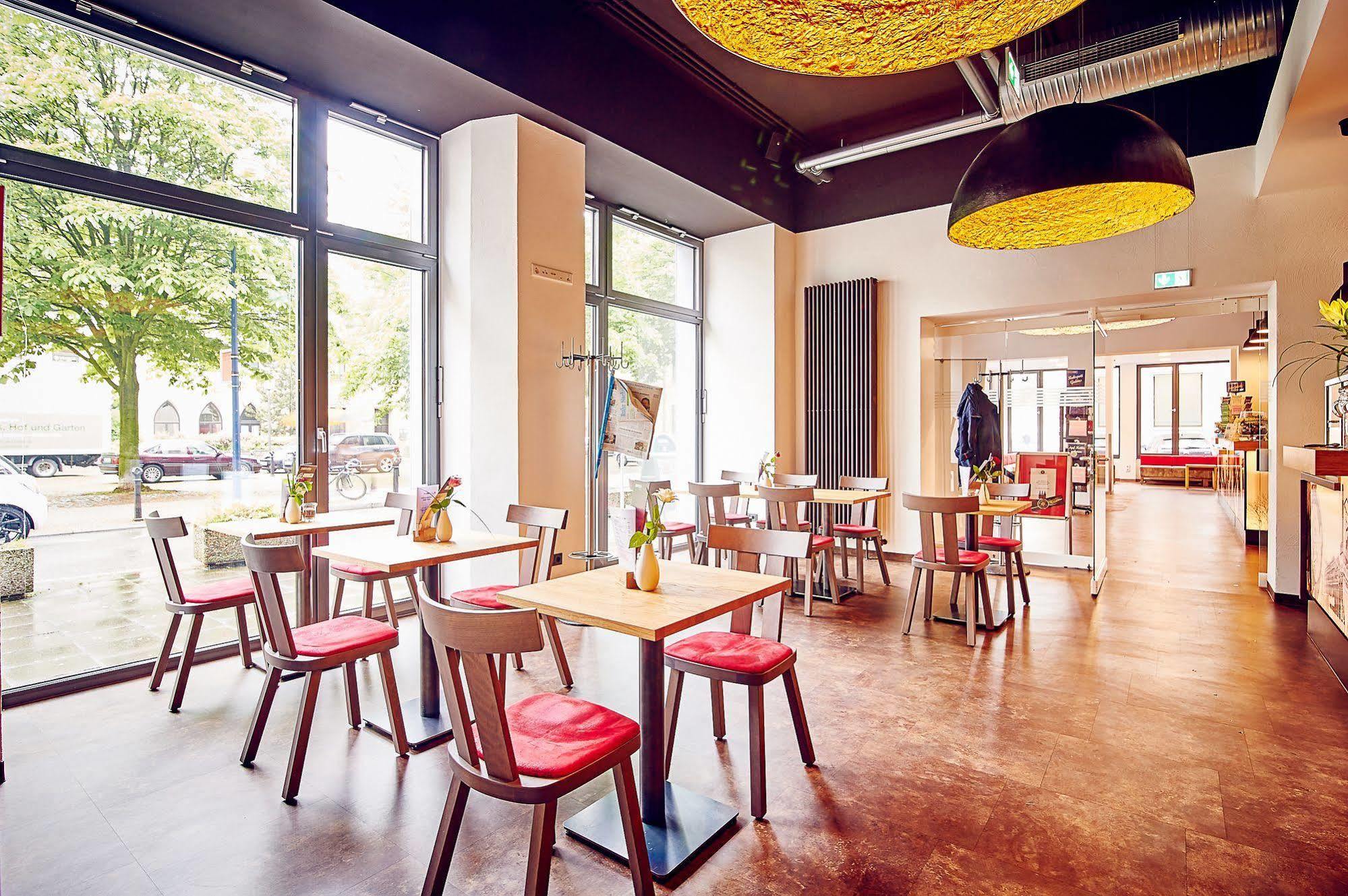 Djh Jugendgaestehaus Adolph Kolping Dortmund Luaran gambar
